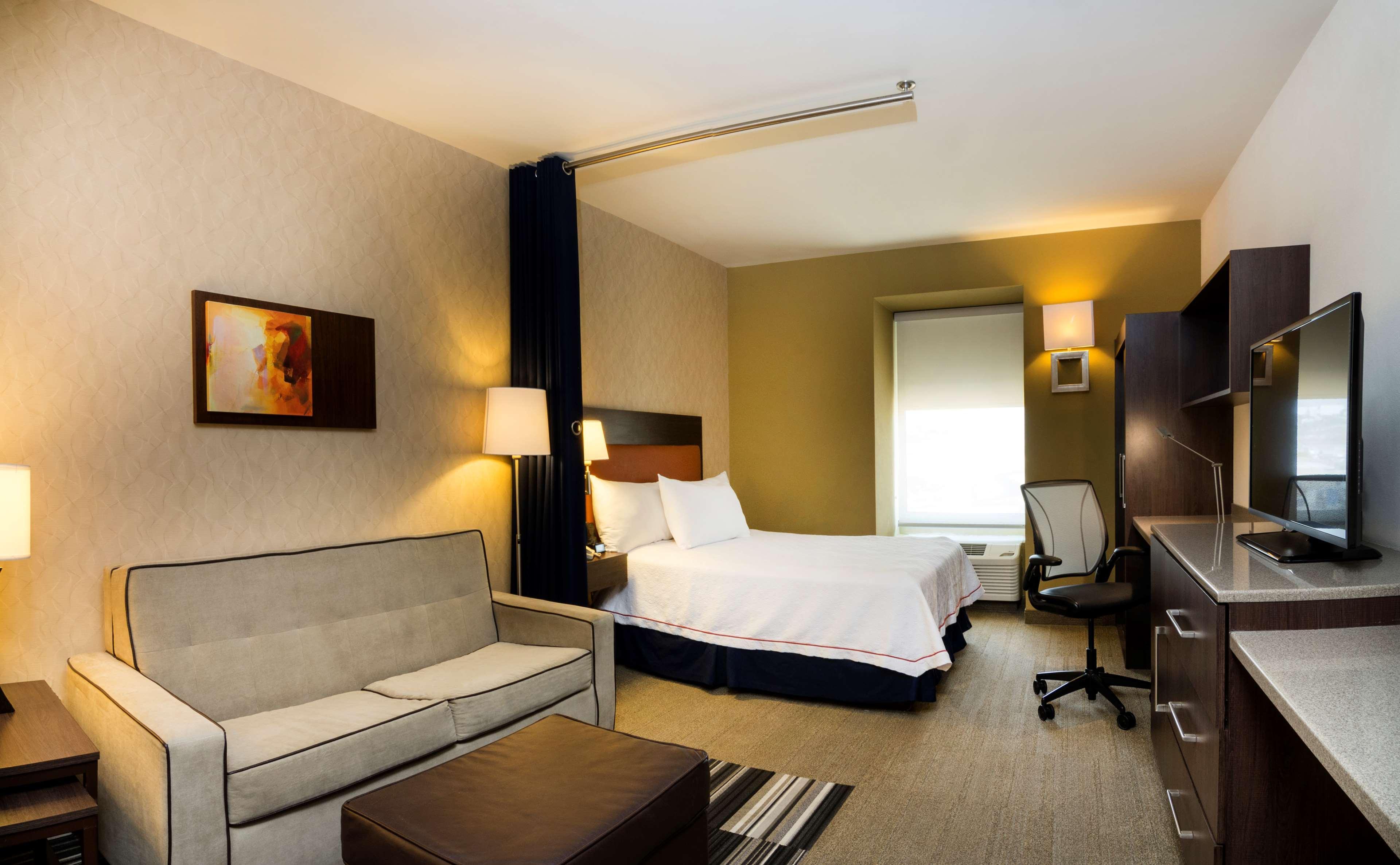 Homewood Suites By Hilton Queretaro Exterior photo
